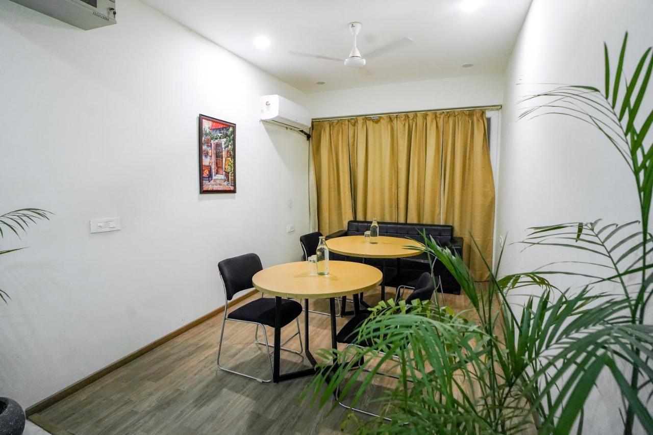 Saltstayz Sector 52 - Ardee City Mall Gurgaon Dış mekan fotoğraf